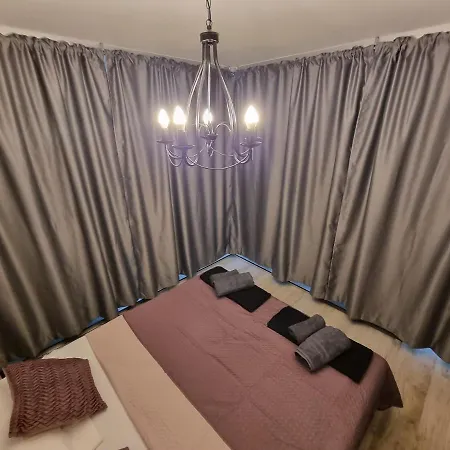 Svitogor Τρογκίρ